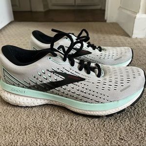 Brooks Ghost 13 Running Shoes